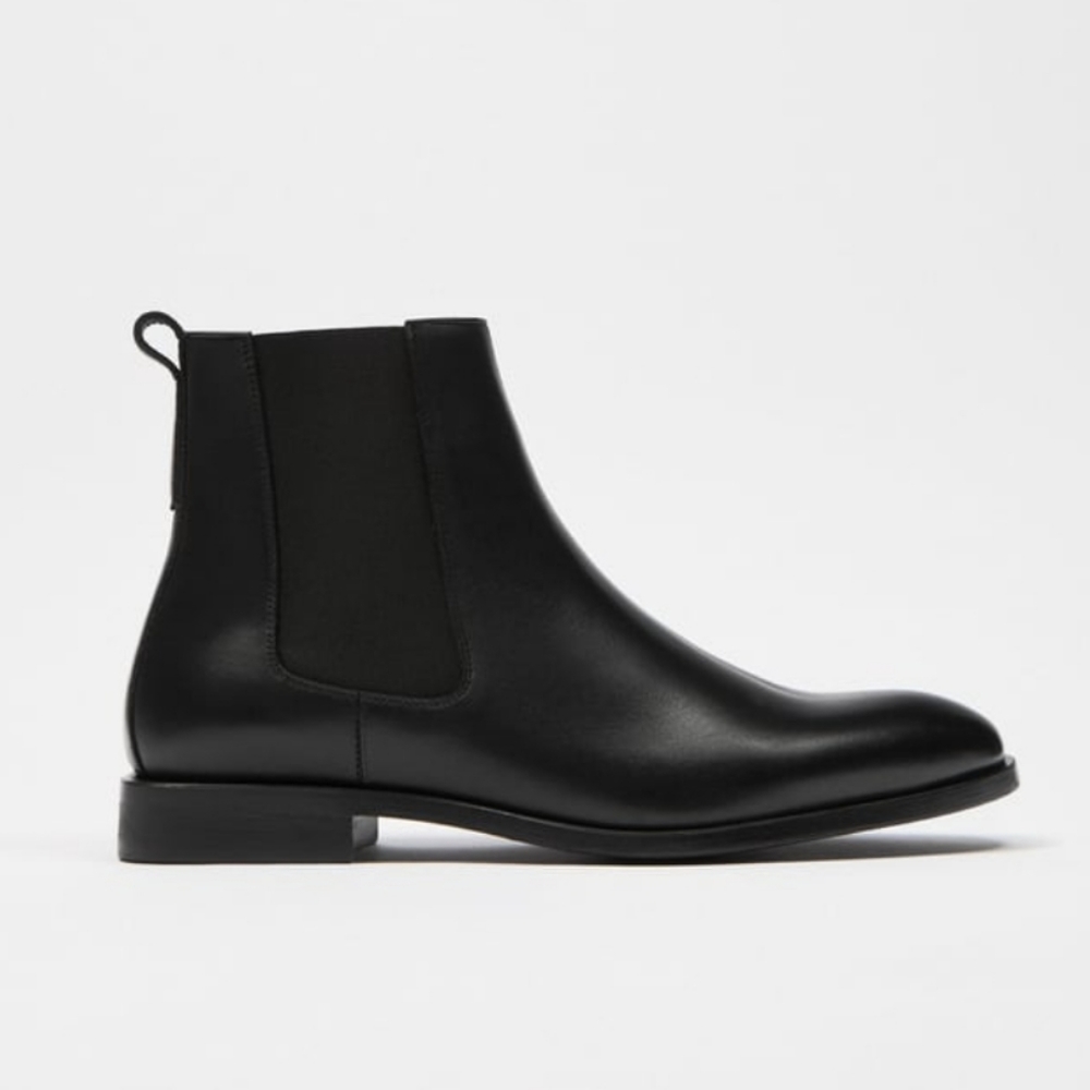ZARA WOMAN LEATHER ANKLE BOOTS